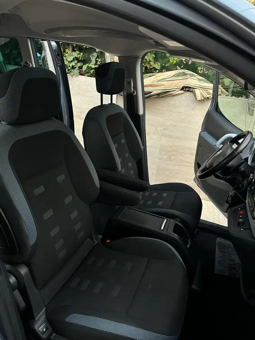 Citroen Berlingo Berlingo Combi 1.6HDI XTR Plus 110 XTR Plus Negro - 2