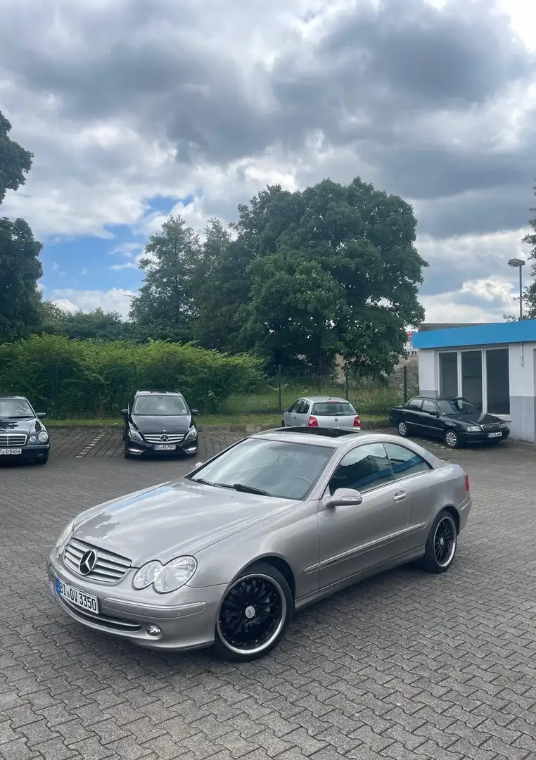 Mercedes-Benz CLK 240 avantgarde Beige - 1