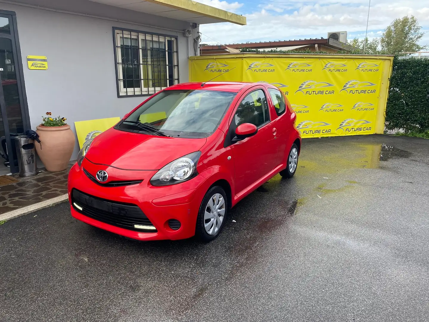 Toyota Aygo AYGO 1.0 3P 2013 Rosso - 2