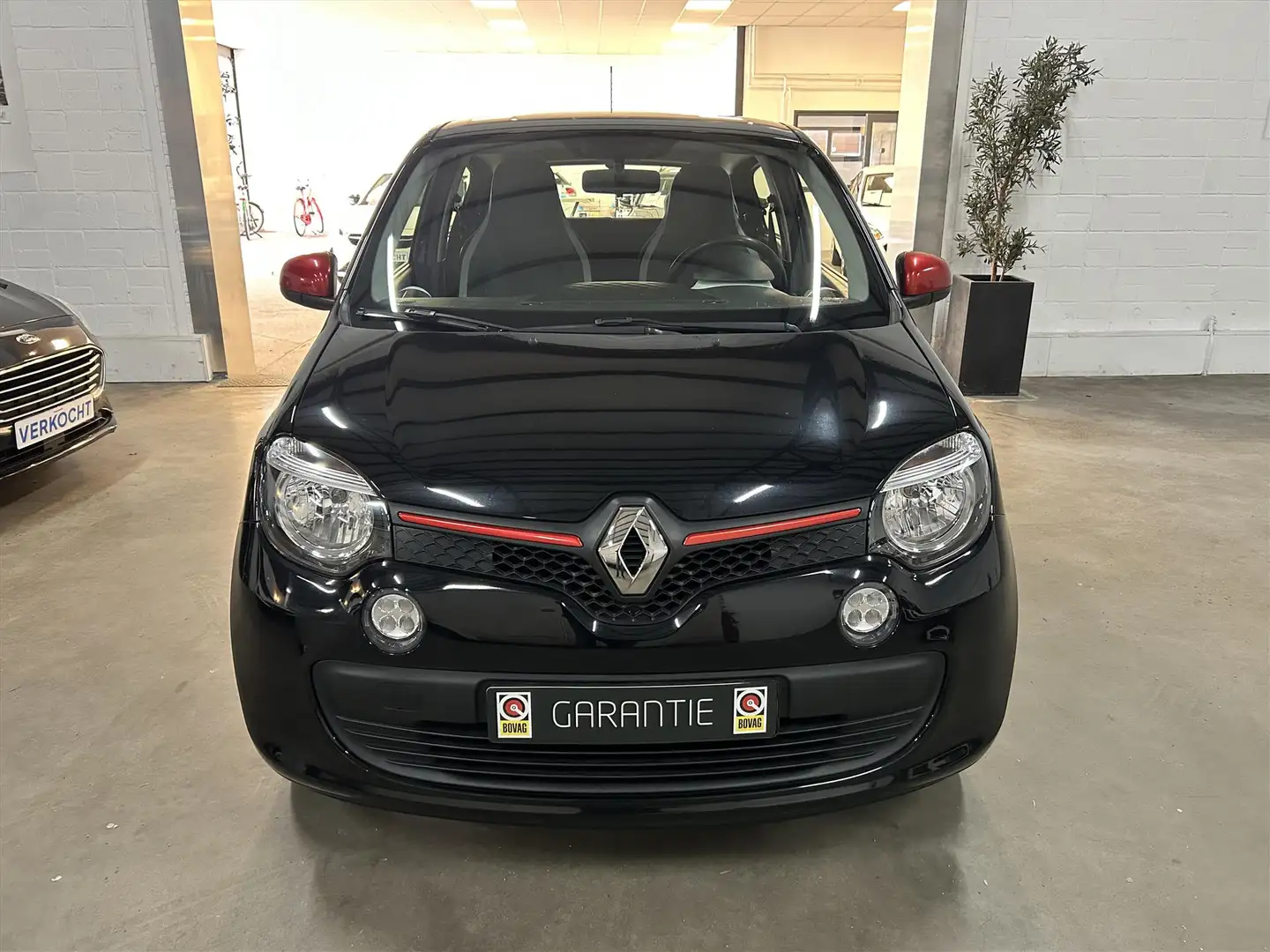 Renault Twingo 1.0 SCe 70pk S&S Collection/AIRCO crna - 2