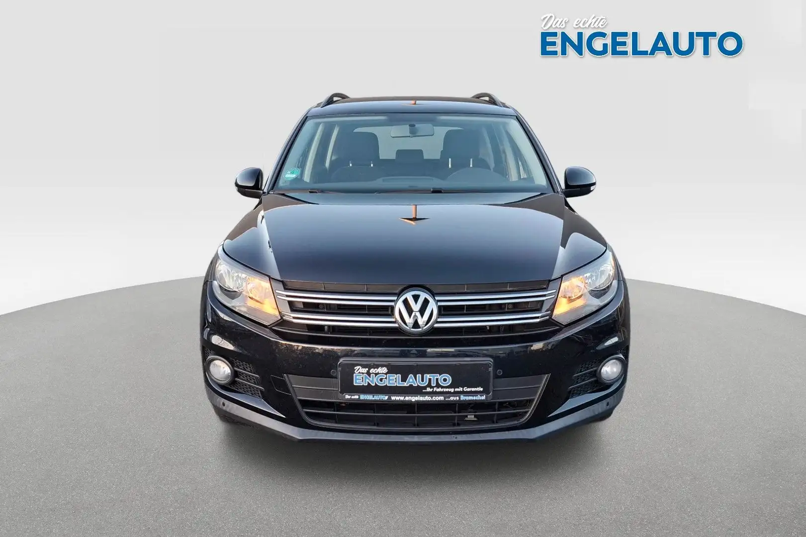 Volkswagen Tiguan Trend & Fun BMT AHK Schwarz - 2
