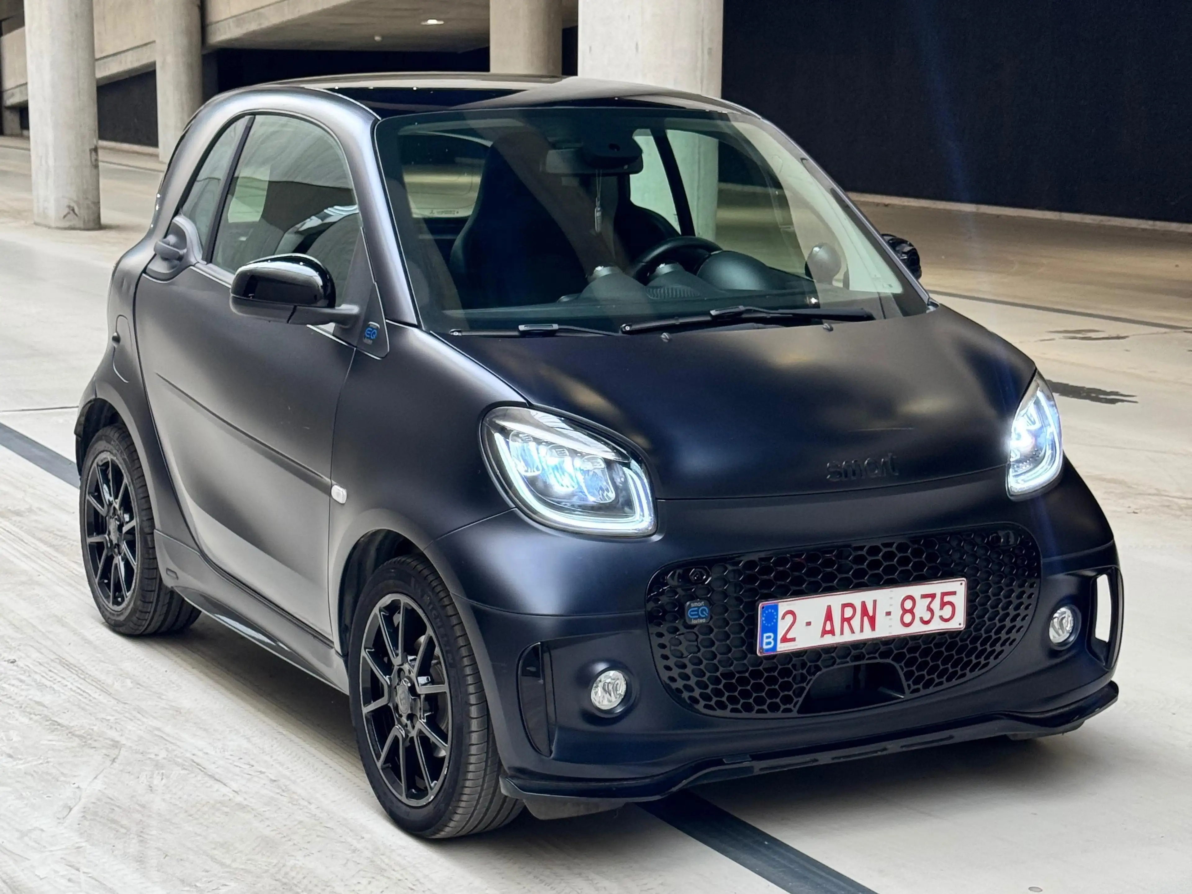 smart forTwo Fortwo Coupe Brabus Eq 17.6 kWh EQ Brabus Style (EU6.2)