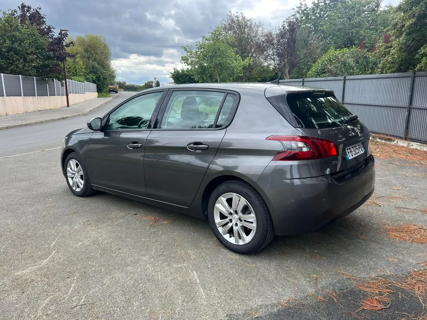Peugeot 308 308 BlueHDi 130ch S Gris - 2