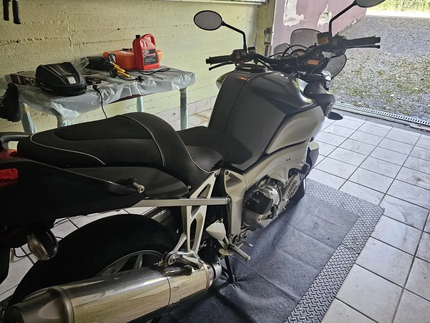 BMW K 1200 R Vert - 2