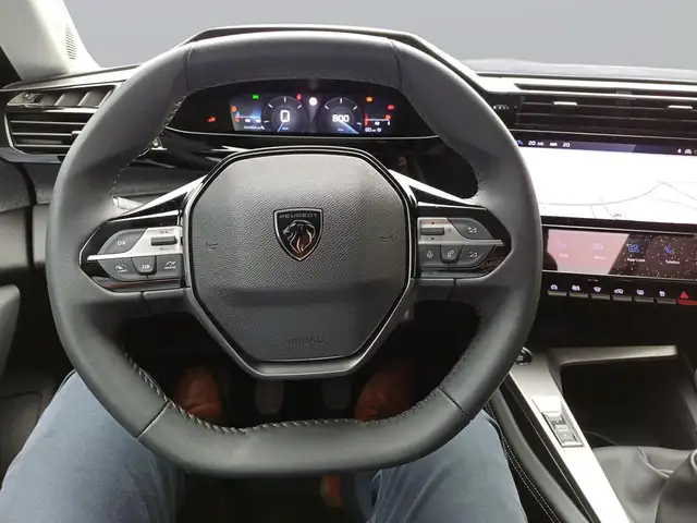 Peugeot 308 view 13