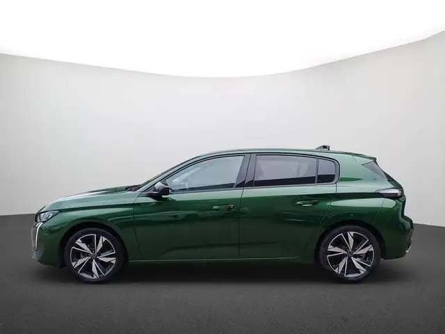 Peugeot 308 view 4