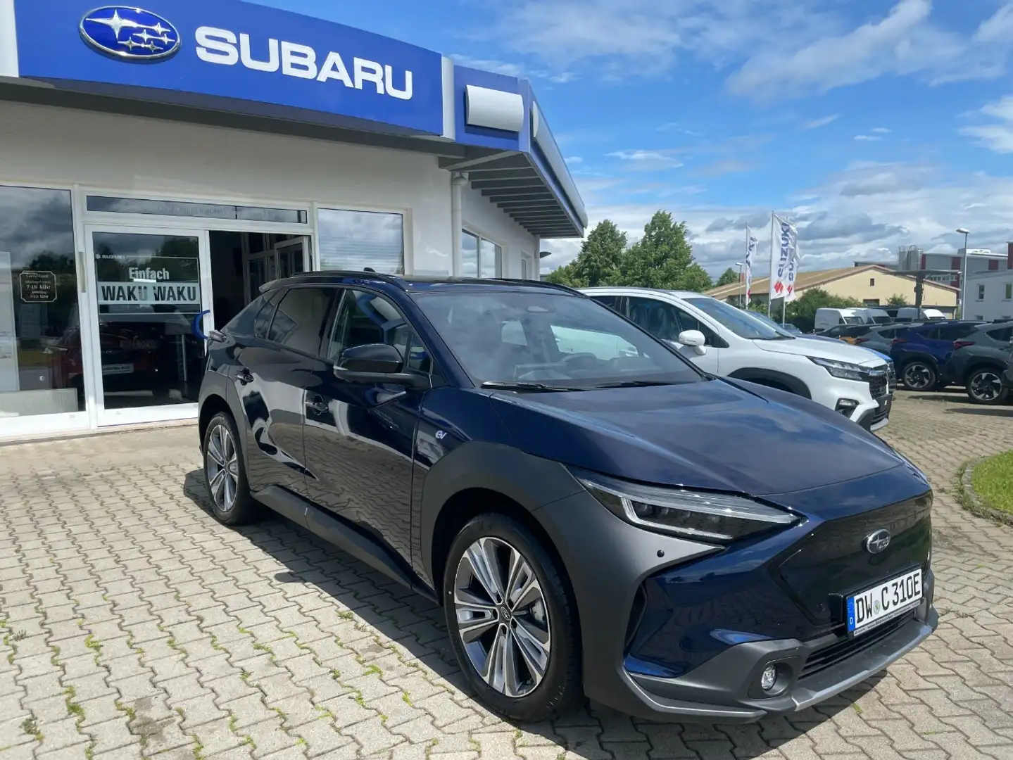 Subaru Solterra BEV Platinum plus*AWD*LED*DAB*IACC*11KW Blau - 2