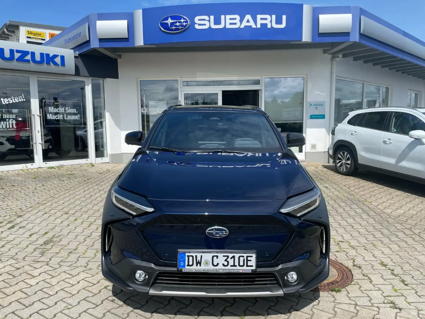 Subaru Solterra BEV Platinum plus*AWD*LED*DAB*IACC*11KW Blau - 1