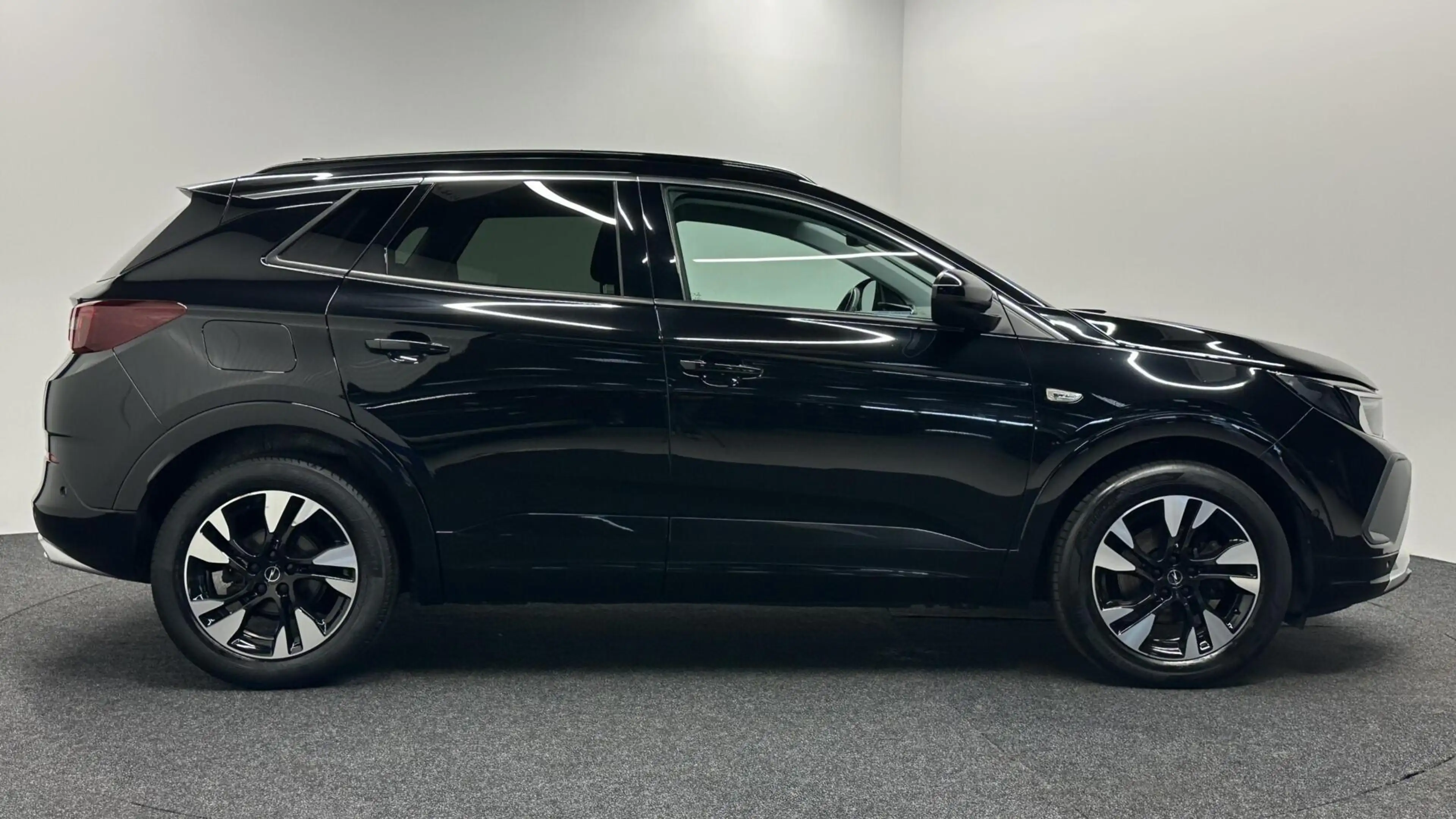 Opel Grandland 1.2 Turbo Business Elegance TREKHAAK CAMERA CARPLA — photo 9