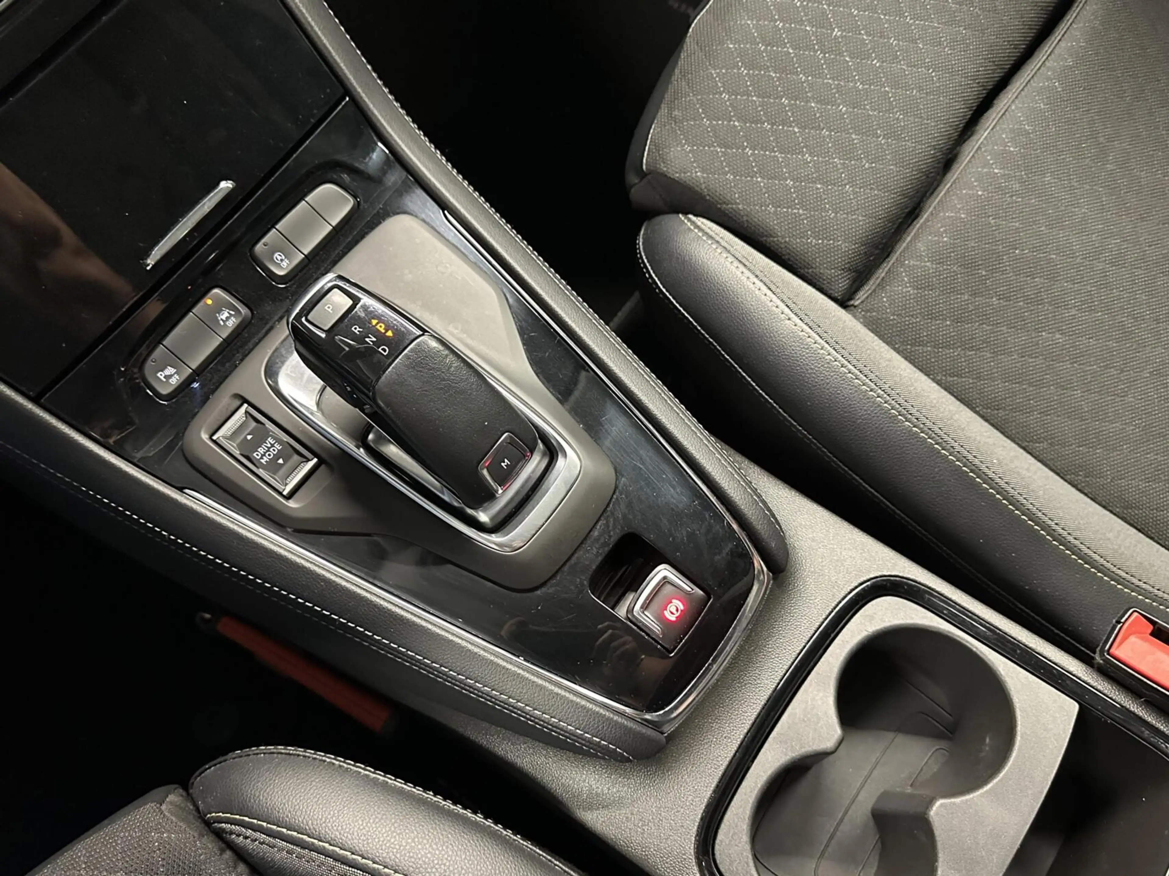 Opel Grandland 1.2 Turbo Business Elegance TREKHAAK CAMERA CARPLA — photo 35