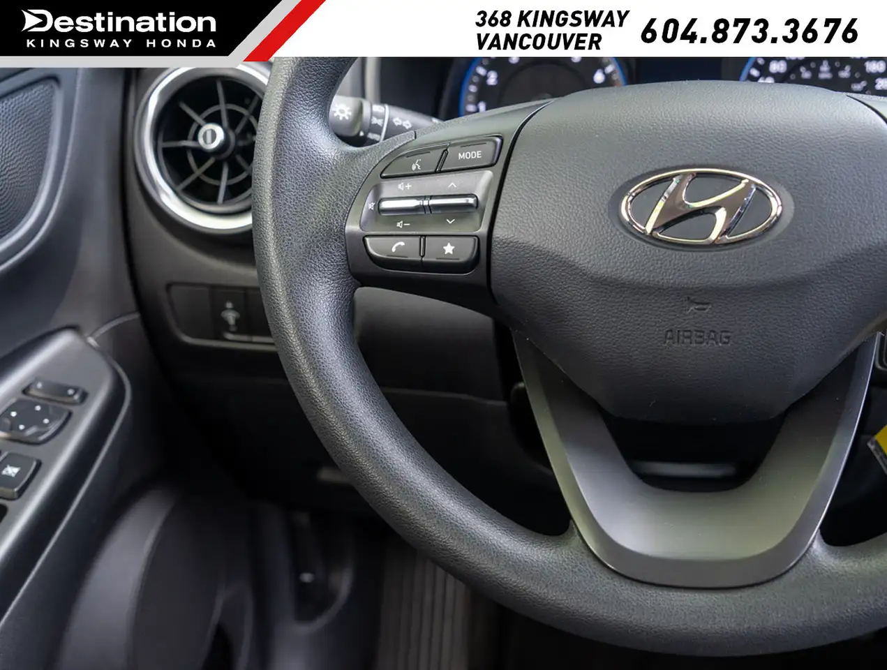 Hyundai KONA снимка Hyundai KONA
