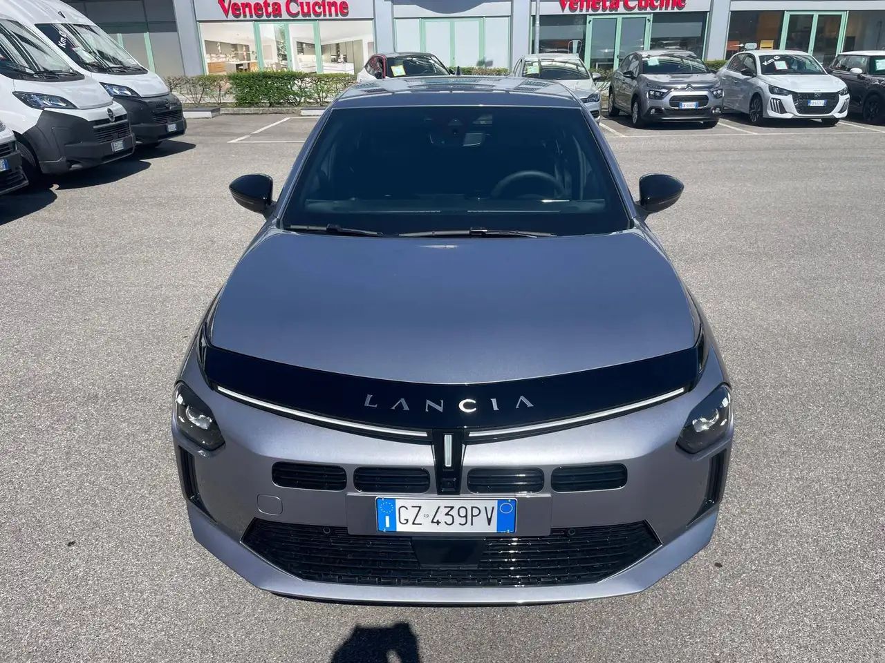 Lancia Ypsilon 2025