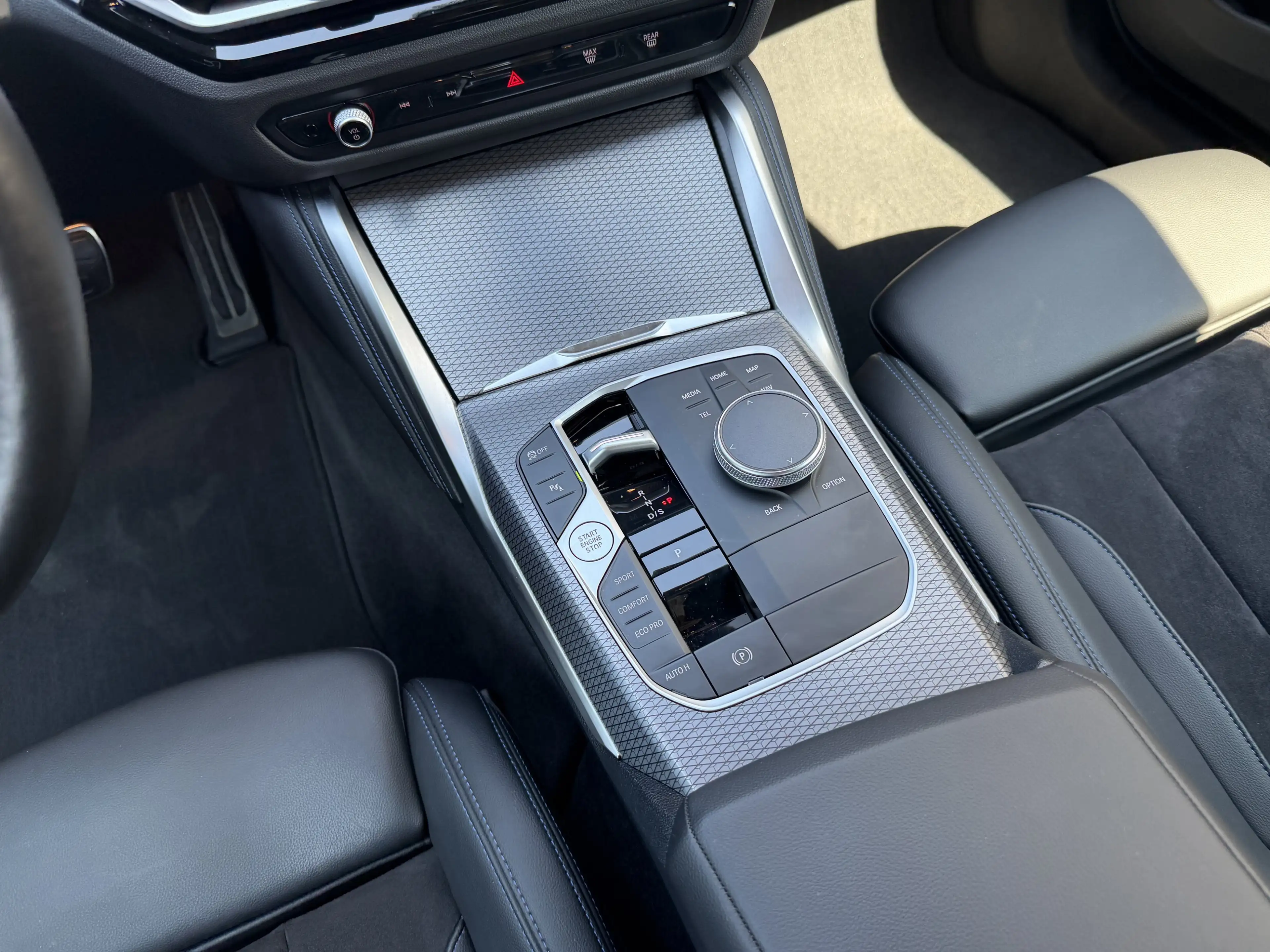 BMW 440 M440d xDrive Coupé — photo 9