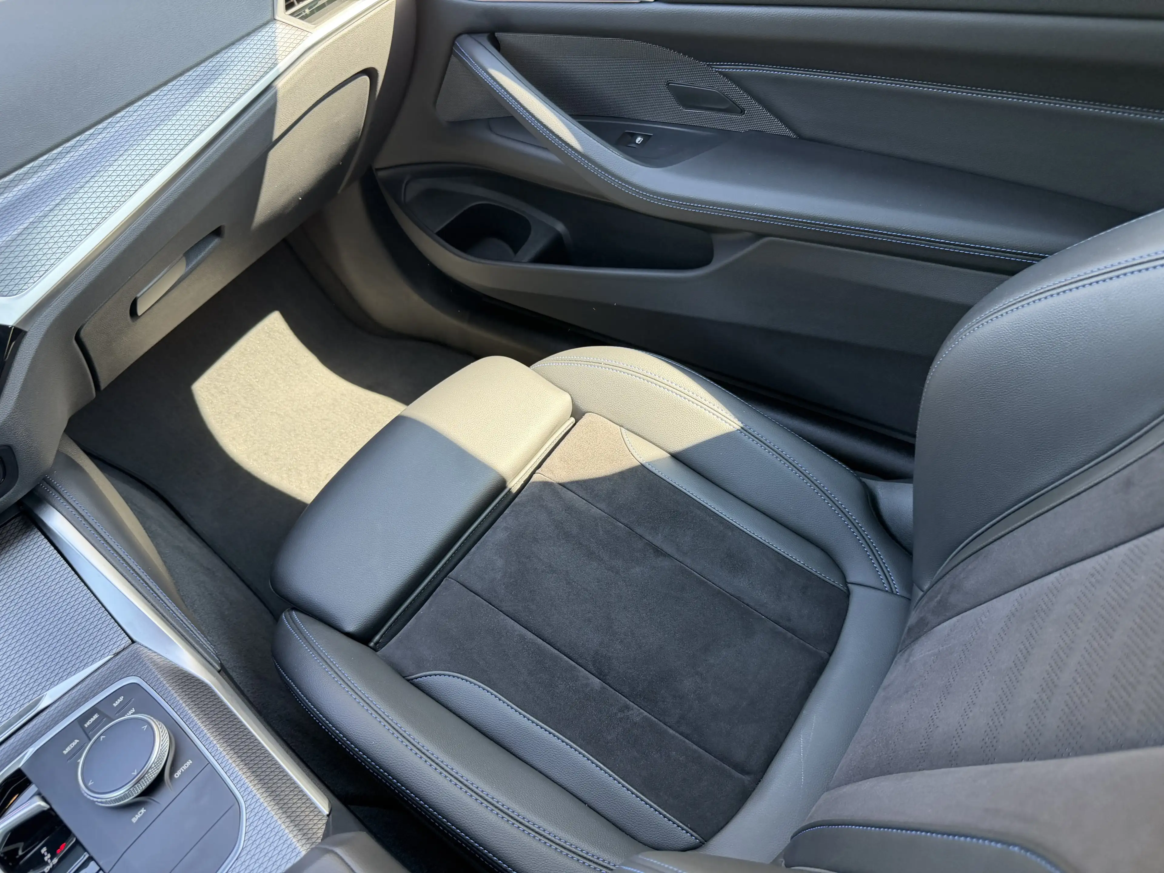 BMW 440 M440d xDrive Coupé — photo 10