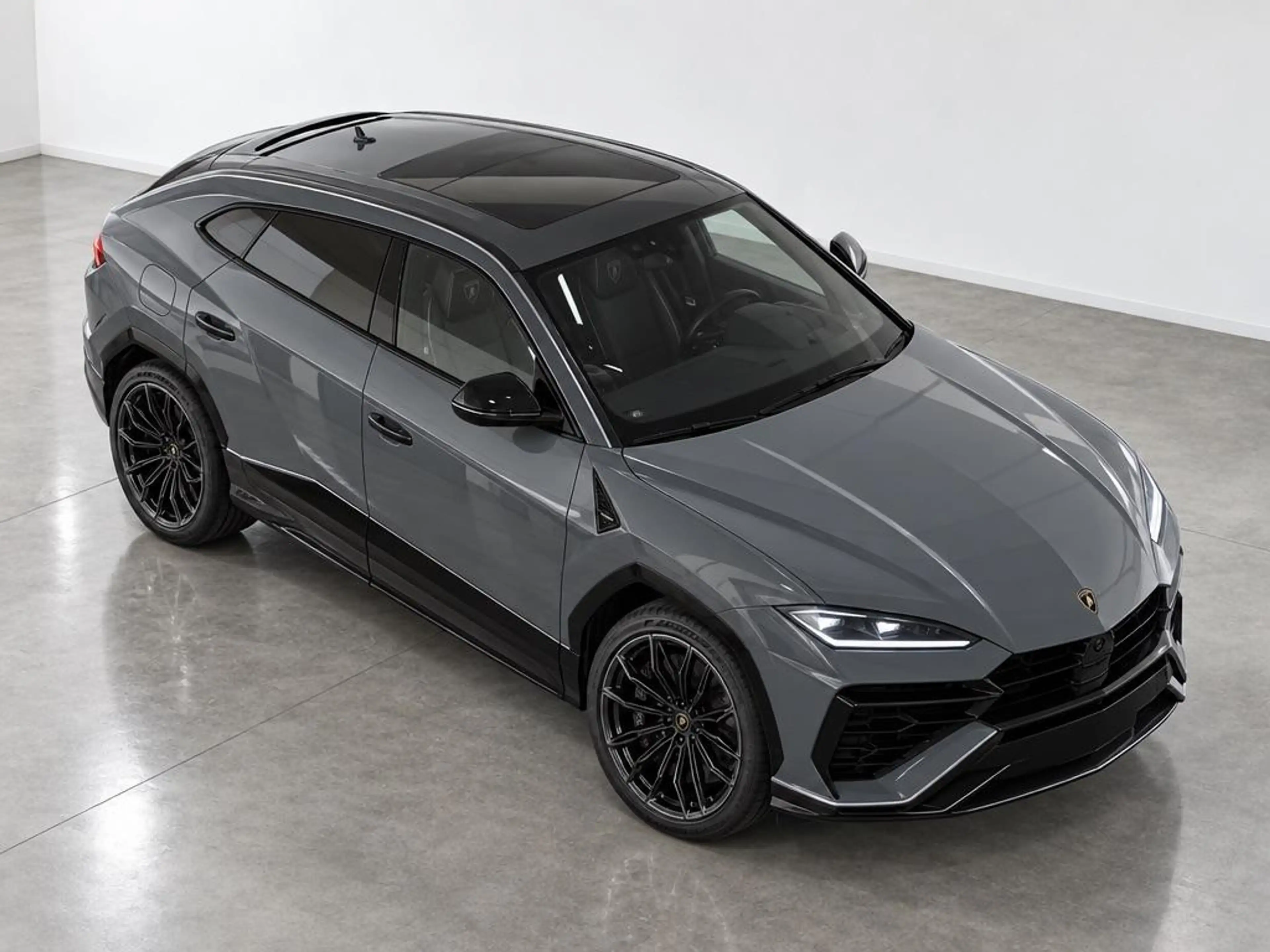Lamborghini Urus SE Capsule 01of 630*AdP*PANO*B&O*360*EUR.1 — photo 5