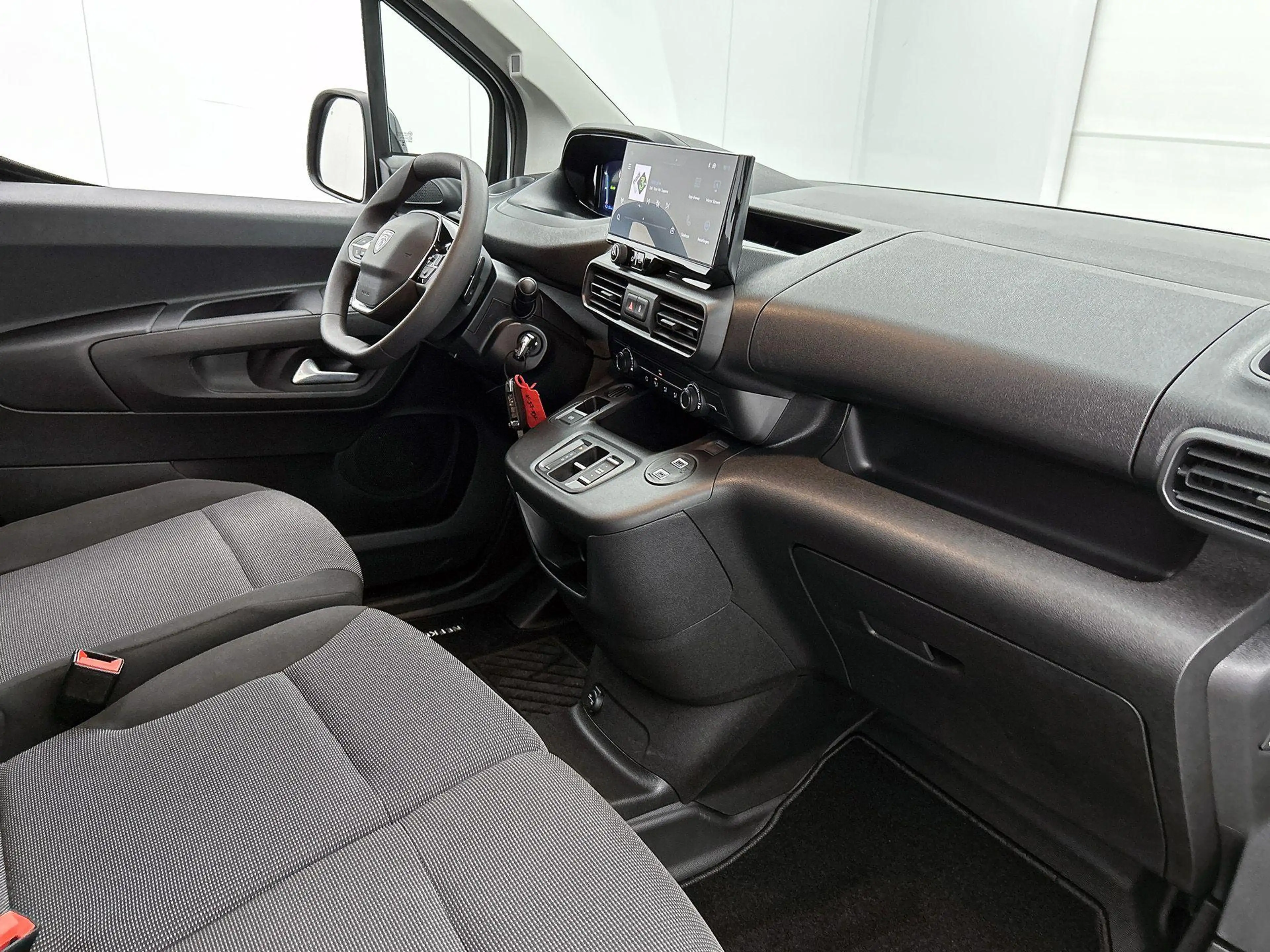 Peugeot Partner e-Partner 136 L2 50 kWh | DEMO | Navigatie | Camer — photo 11