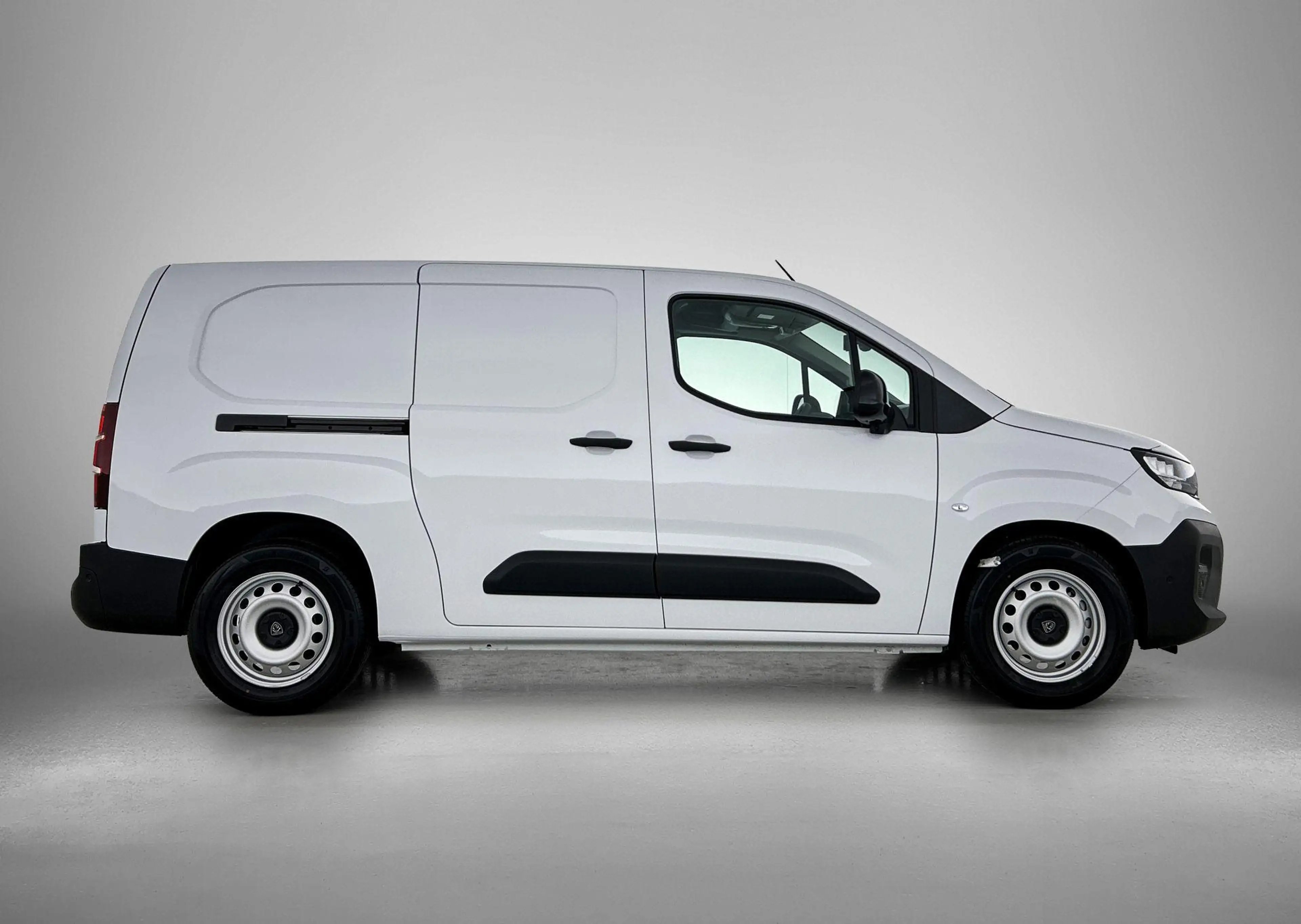 Peugeot Partner e-Partner 136 L2 50 kWh | DEMO | Navigatie | Camer — photo 6