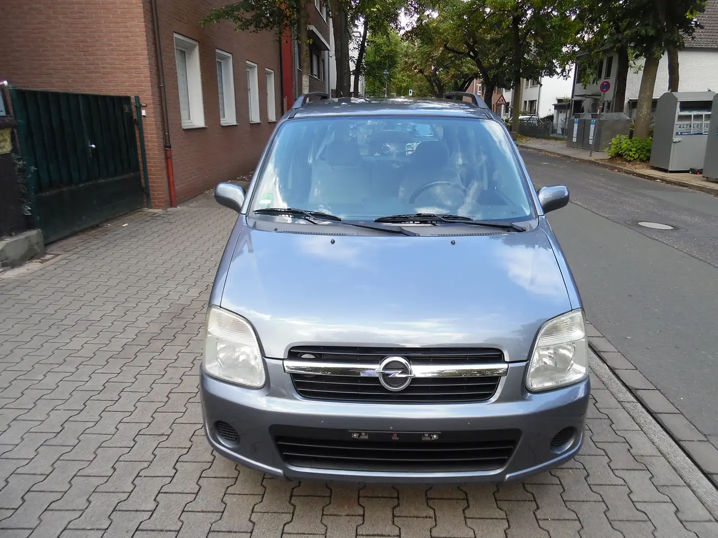 Opel Agila Agila 1.0 12 V Grau - 2
