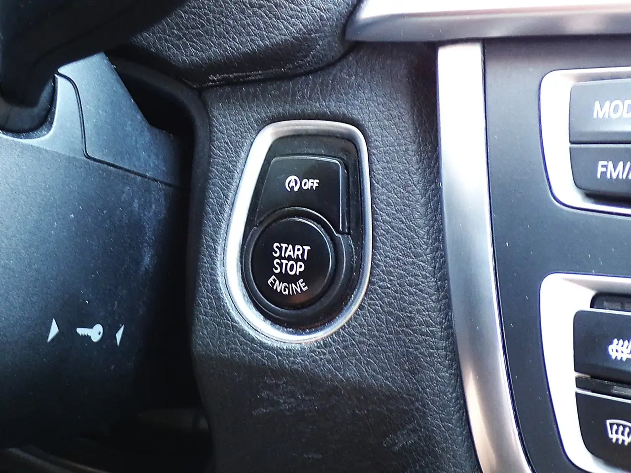 BMW 3 Series снимка BMW 3 Series