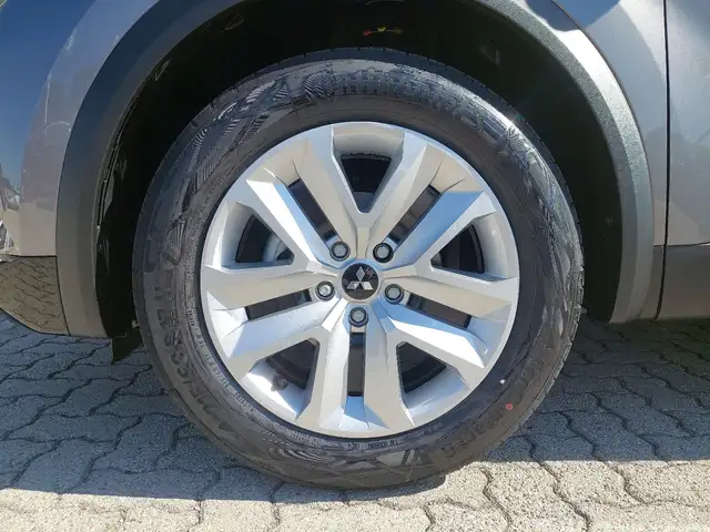Mitsubishi Asx view 6
