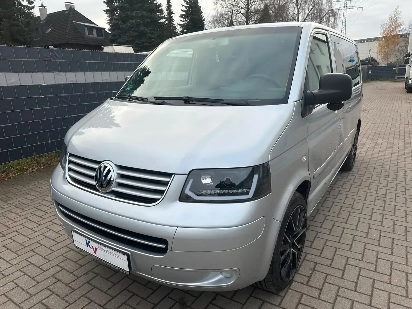 Volkswagen T5 Transporter Bus Multivan Comfortline Argent - 1