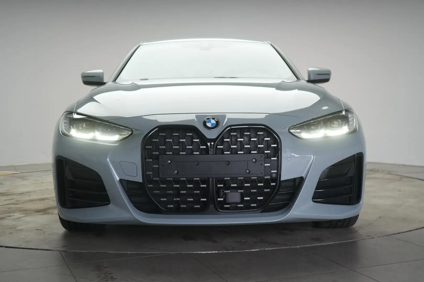 BMW 420 d Gran Coupe M Sport Navi/Temp/Kamera/Virtua Grau - 2