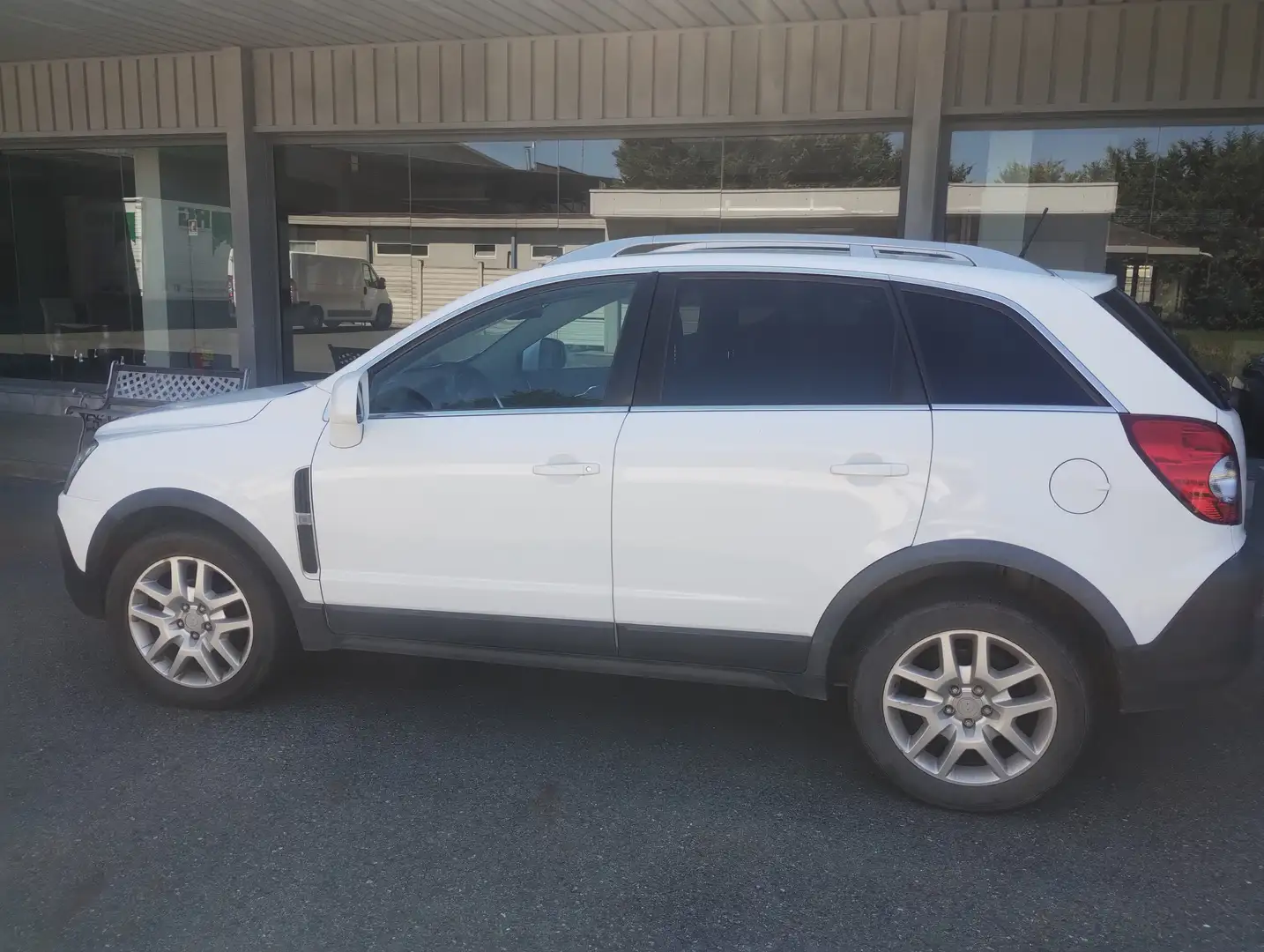 Opel Antara CDI 2.0 150 CV 2wd Bianco - 2