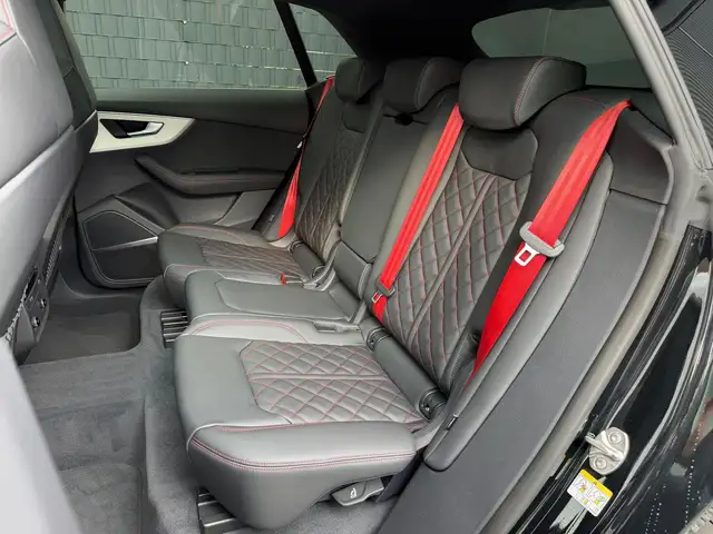 Audi Q8 TDI quattro 210 kW 3.0 V6 24V 210 kW (286 PS), ... Ansicht 19