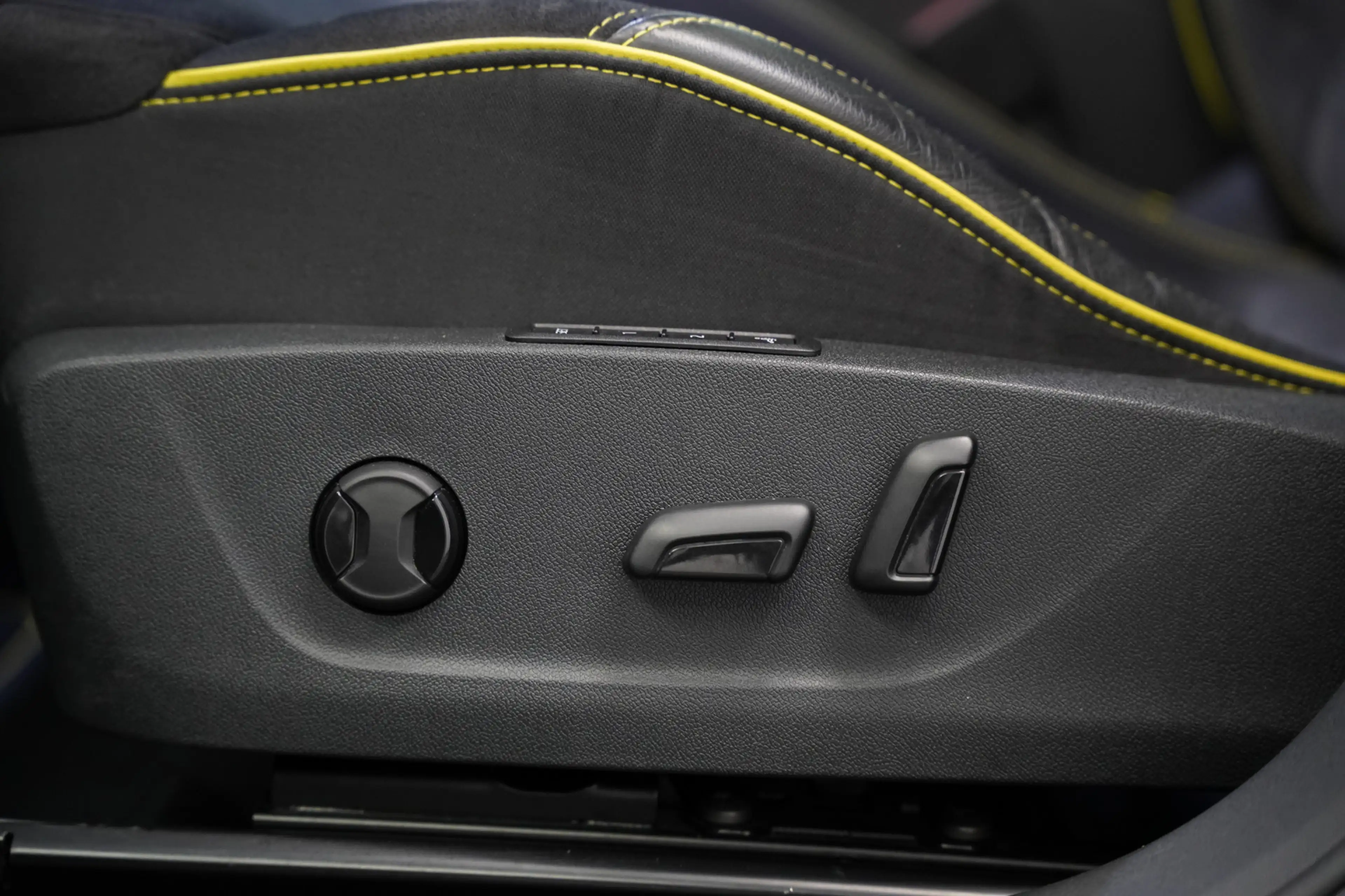 Skoda Enyaq Coupé iV 80 RS Sportstoelen PDC ACC 24 Maanden gar — photo 13
