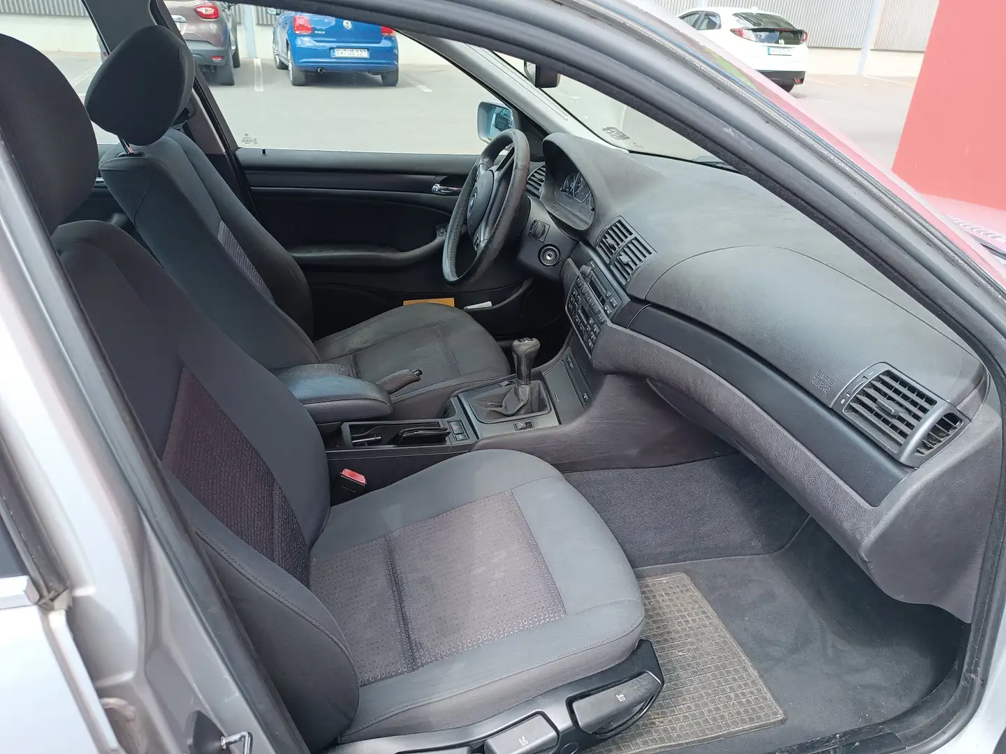 BMW 320 320d touringEdition Lifestyle Silber - 1