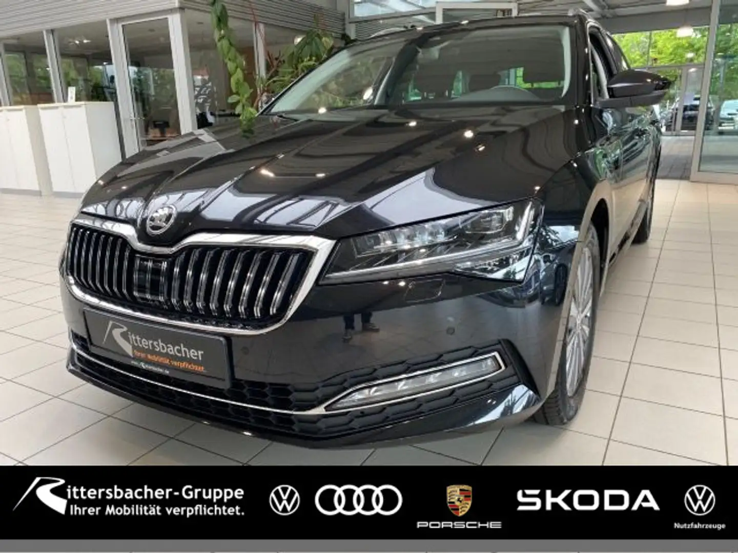 Skoda Superb Combi Style 2.0 TDI DSG Navi AHK Kamera Schwarz - 1