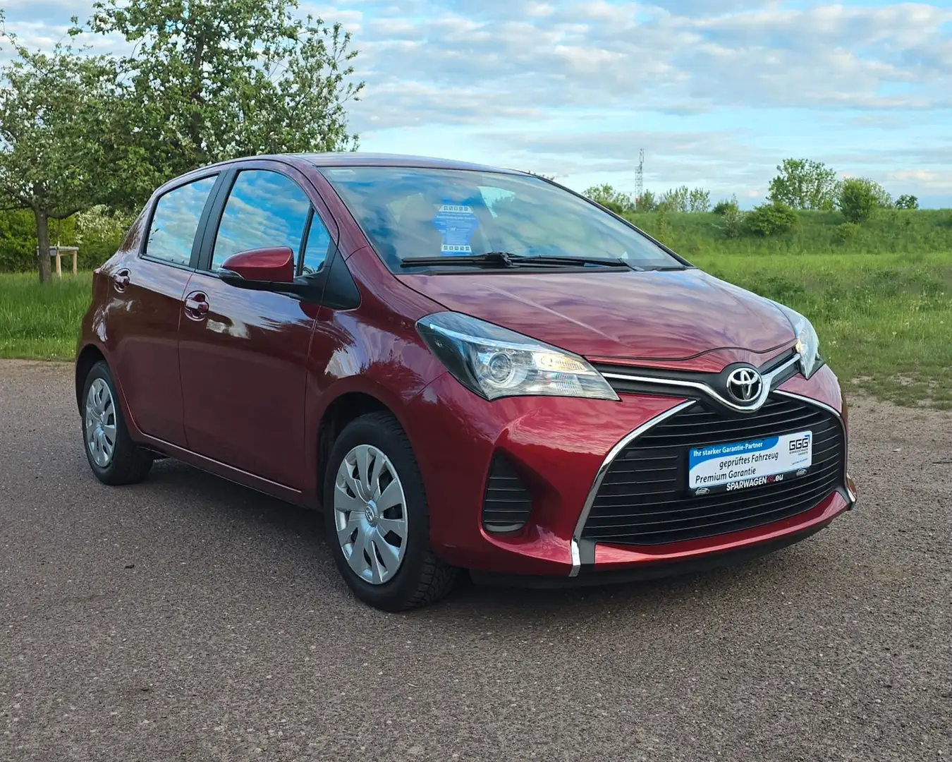 Toyota Yaris Comfort Rot - 2