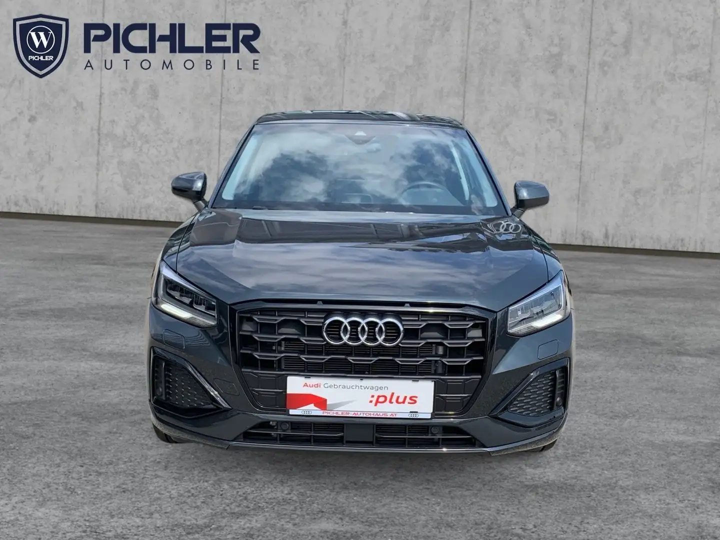 Audi Q2 35 TFSI admired Grau - 2
