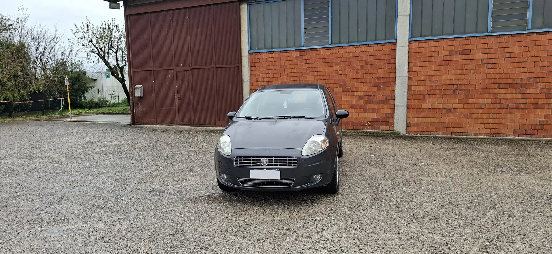 Fiat Grande Punto 5p 1.4 natural power Active - 1