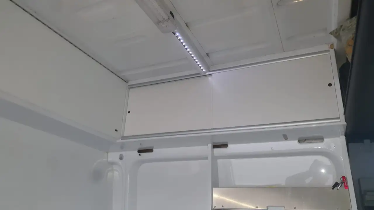 Volkswagen LT 35 TDI 2DH132 - UMBAU RALLY-SERVICE, foto 7