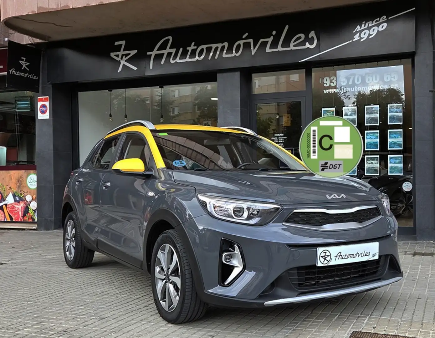 Kia Stonic 1.2 DPi Concept Gris - 1