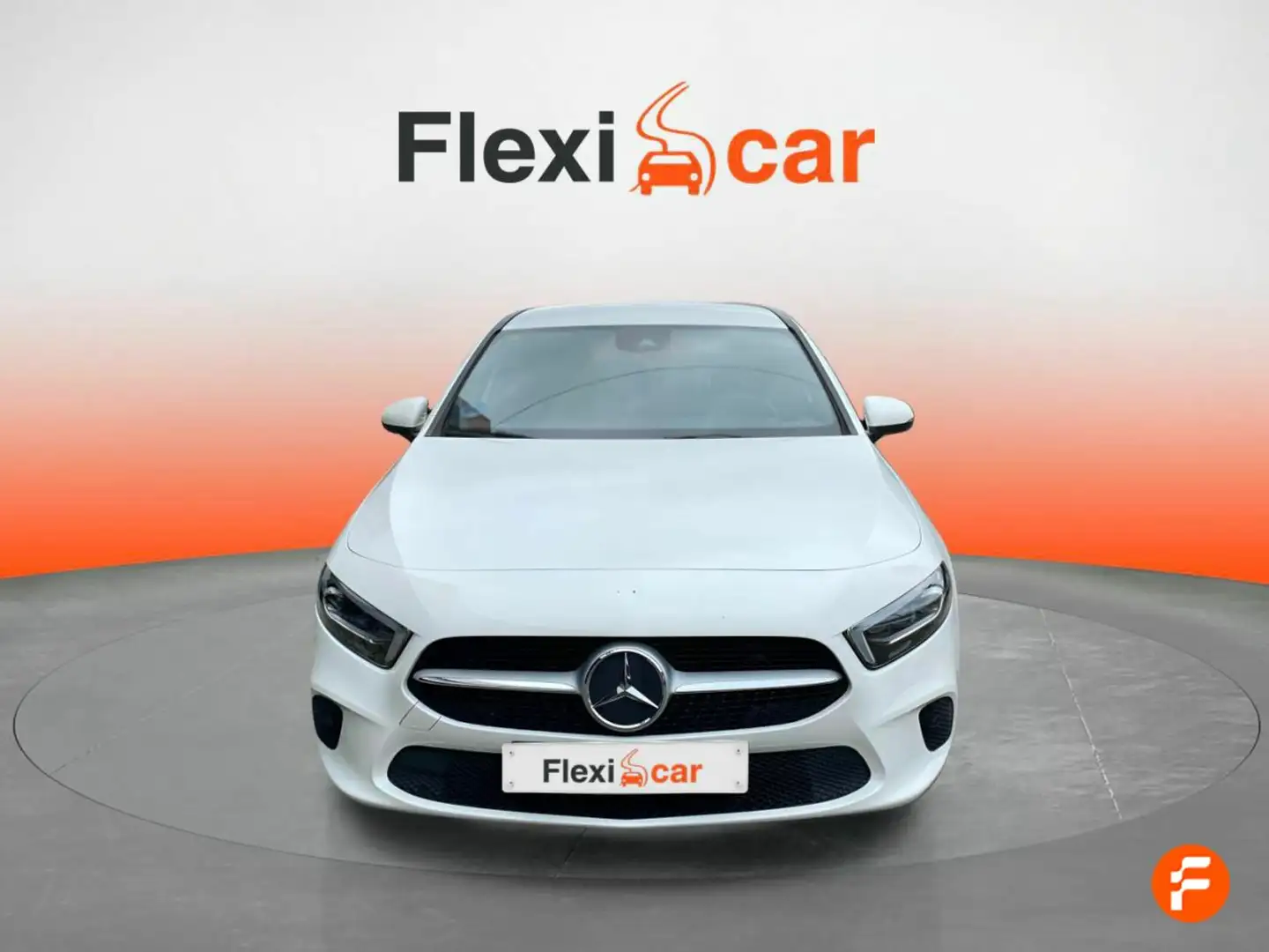 Mercedes-Benz A 180 Sedán 7G-DCT Blanco - 2