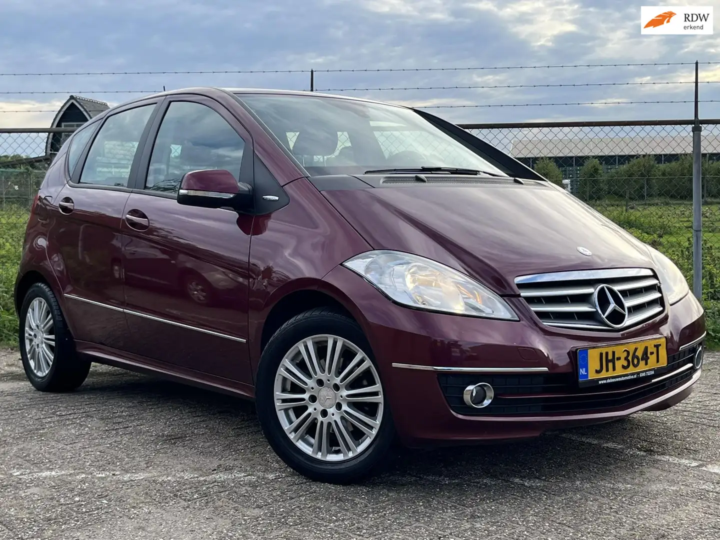 Mercedes-Benz A 200 Avantgarde Cruise Trekhaak Navi Rood - 1