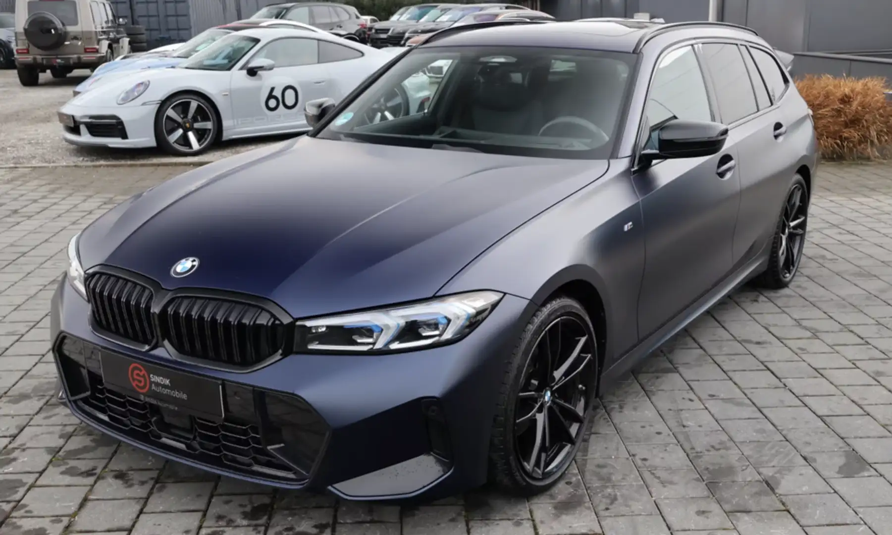 BMW 320 320dA xDrive Touring M Sport Pro Blau - 1