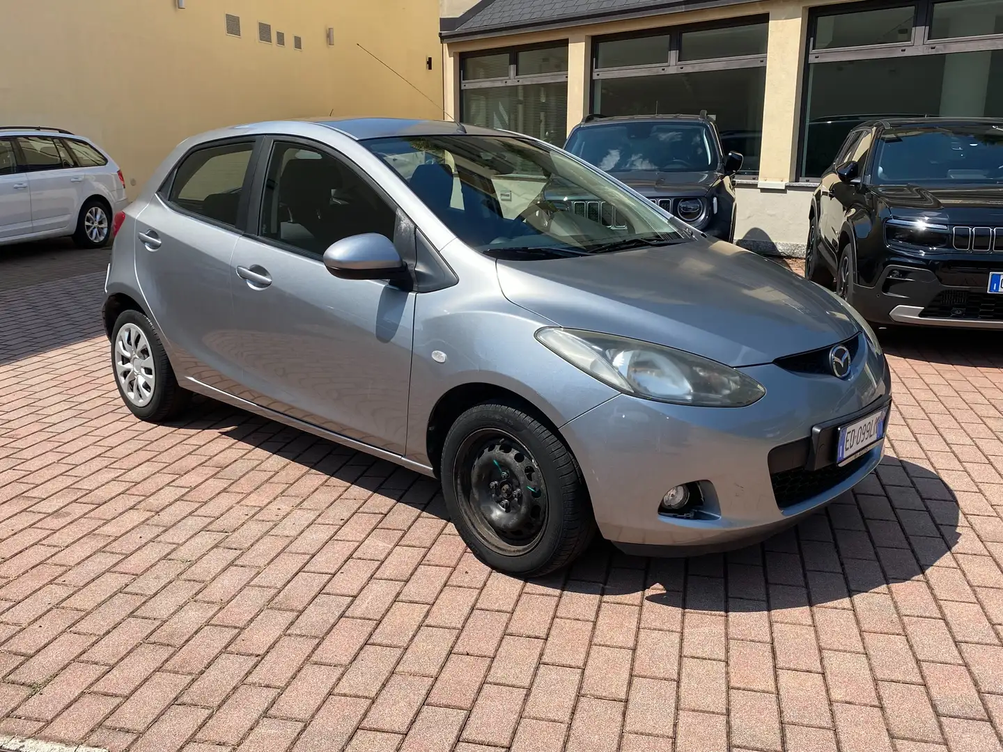 Mazda 2 2 II 2007 5p 1.3 Easy c/clima 75cv Blu/Azzurro - 2