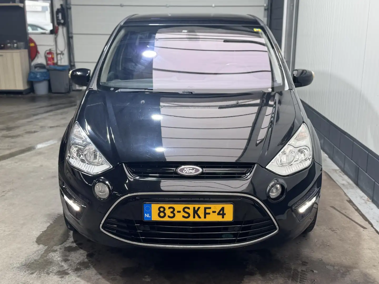 Ford S-Max 1.6 EcoBoost Titanium 7p. Super netjes 7 Persoons Negro - 2