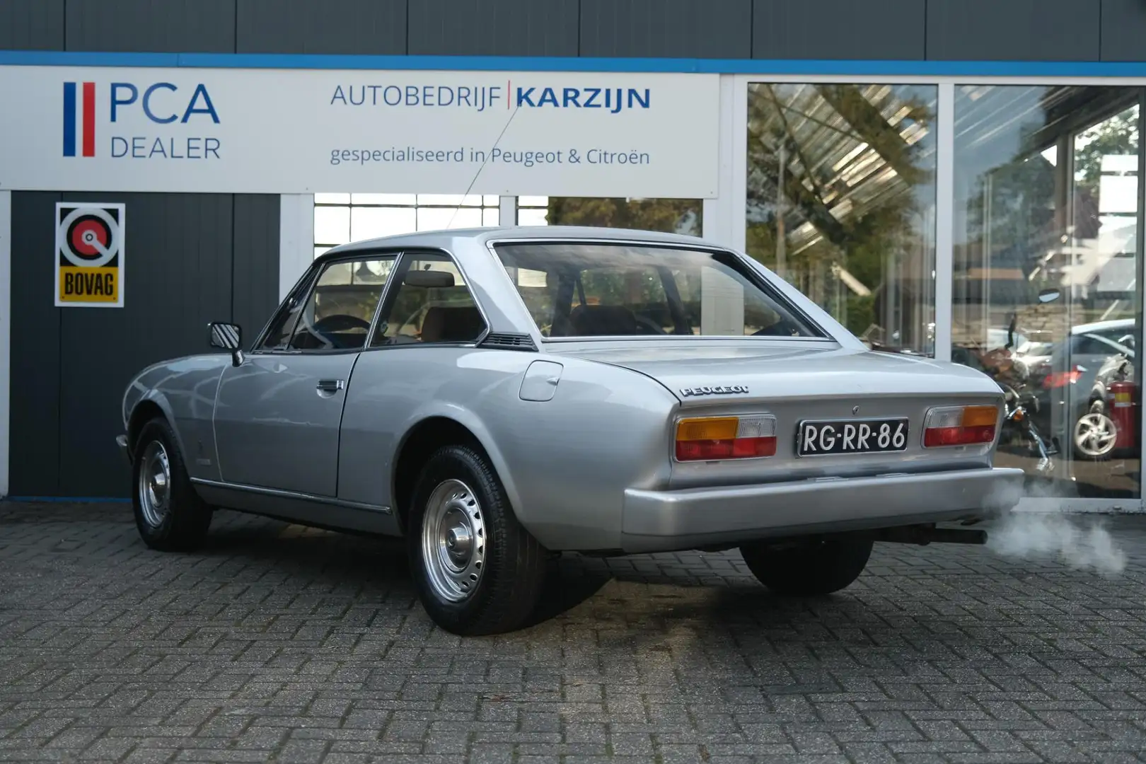 Peugeot 504 2.0 Coupé Inj. Grijs - 2