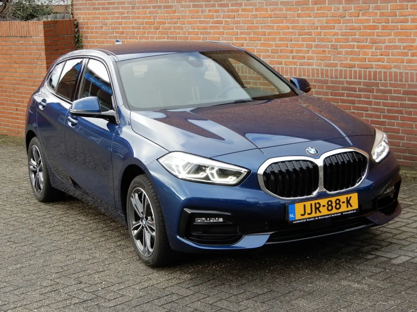 BMW 116 116I sportline Bleu - 1