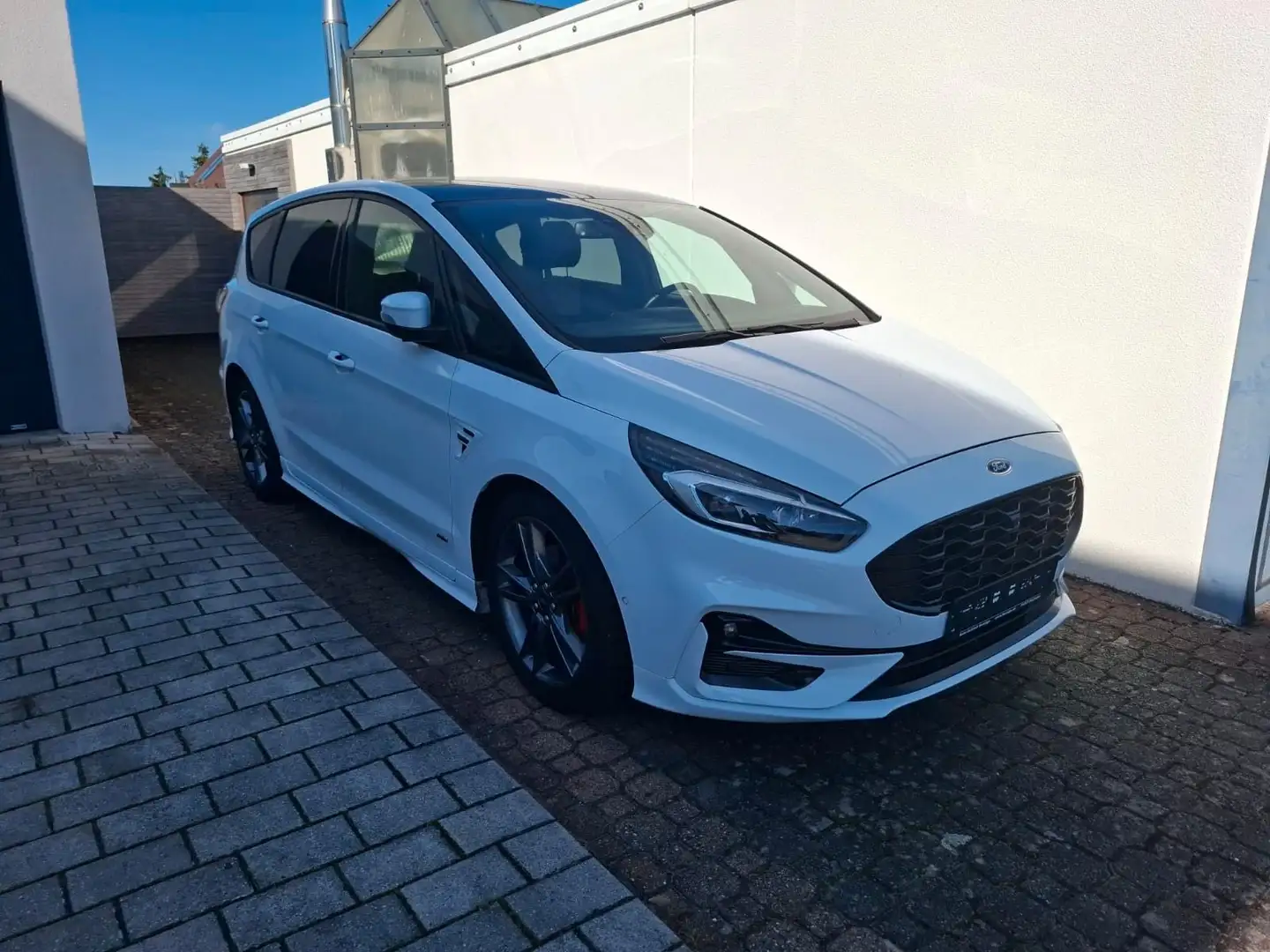 Ford S-Max S-MAX ST-Line AWD_AHK_ACC_StandHZG_Pano Weiß - 1