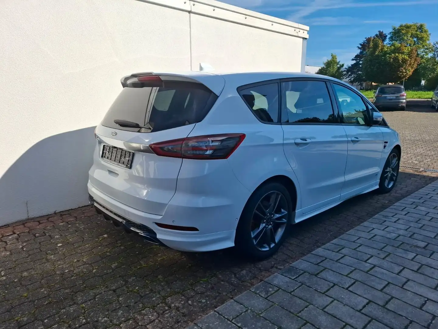 Ford S-Max S-MAX ST-Line AWD_AHK_ACC_StandHZG_Pano Weiß - 2