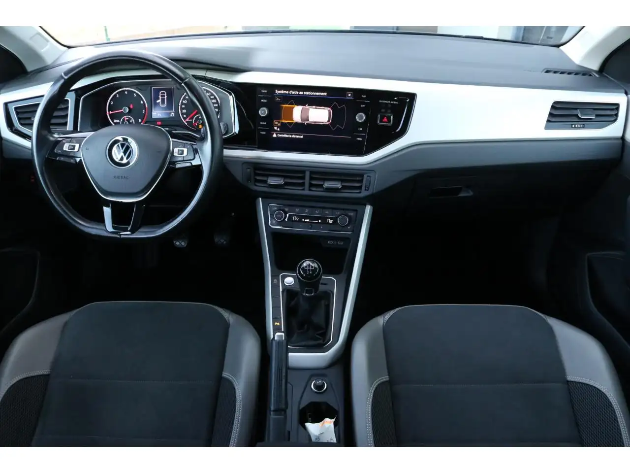 Volkswagen Polo Citadine 5 portes — photo 16