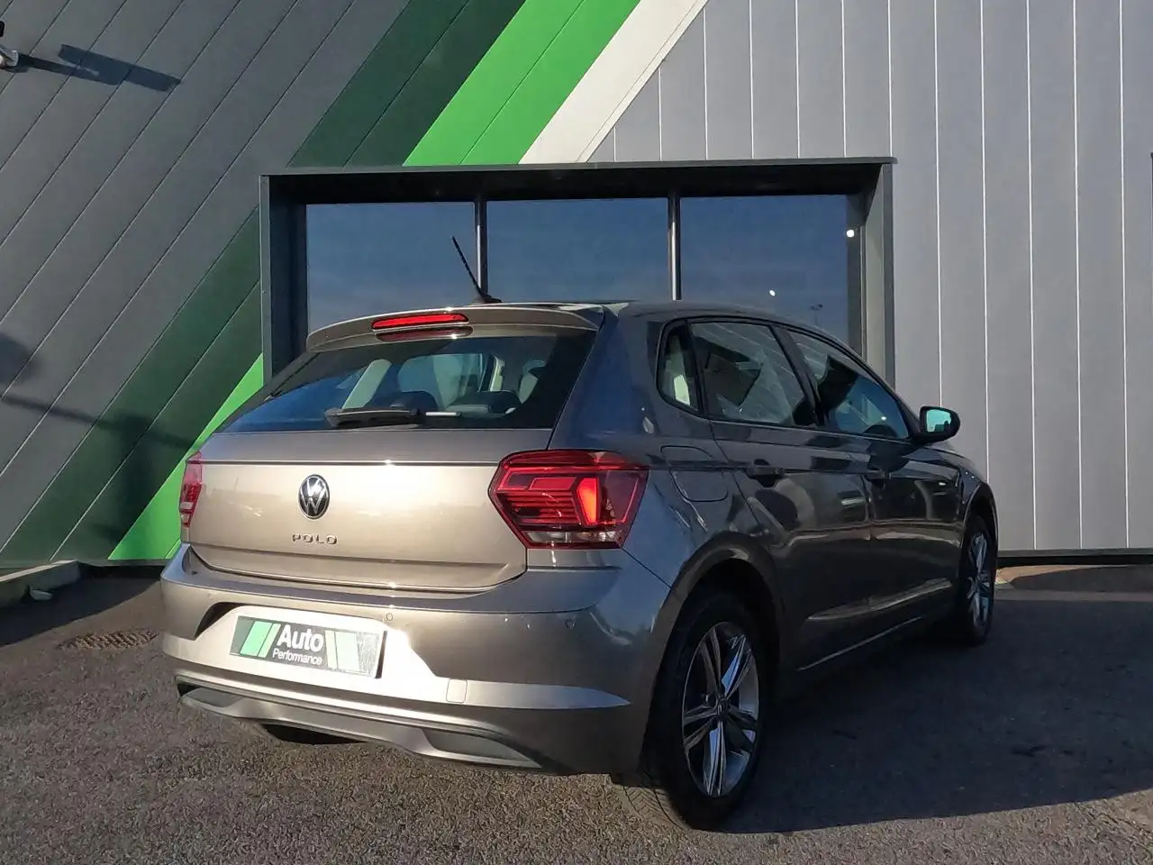 Volkswagen Polo Citadine 5 portes — photo 5