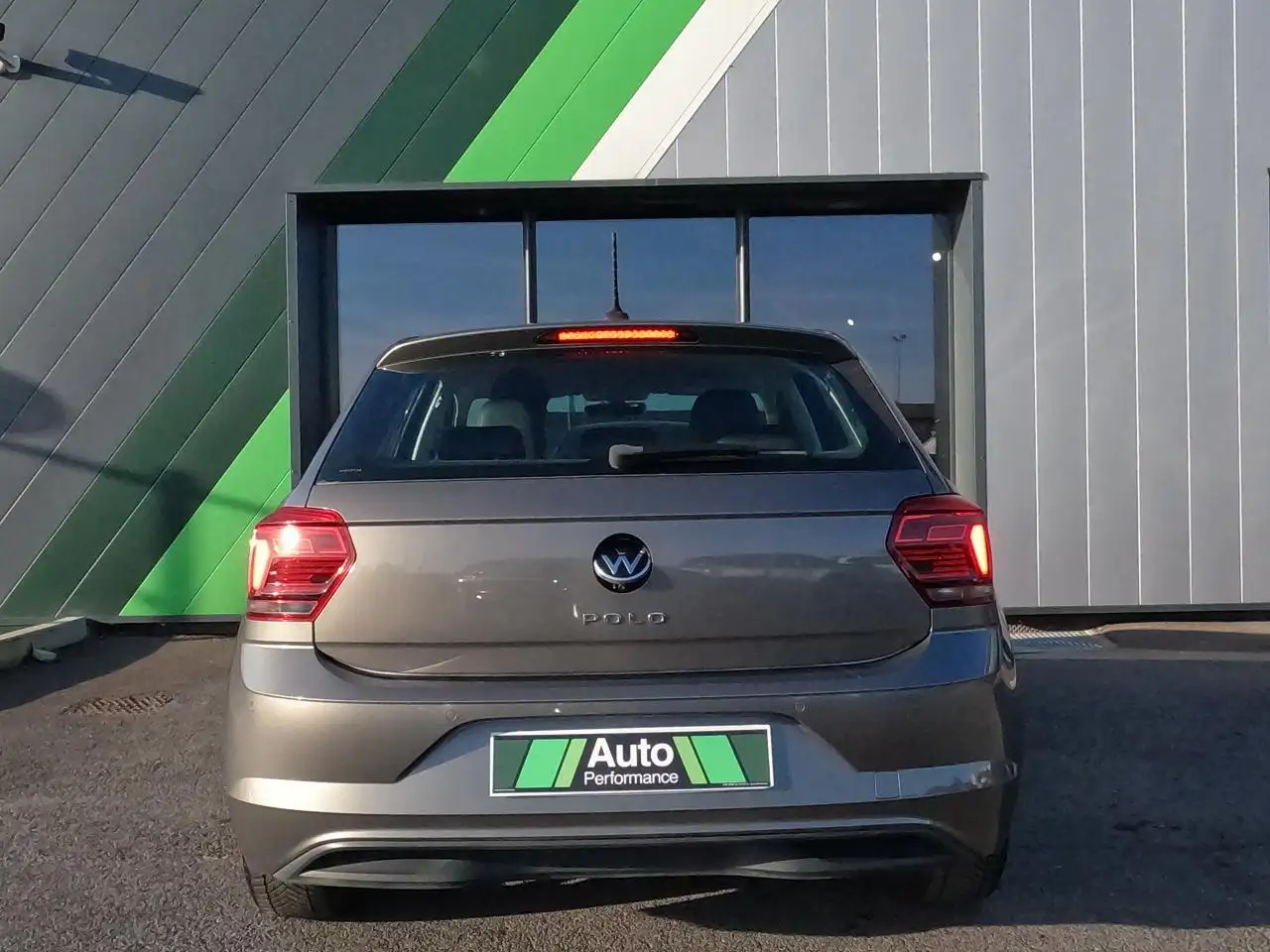 Volkswagen Polo Citadine 5 portes — photo 6