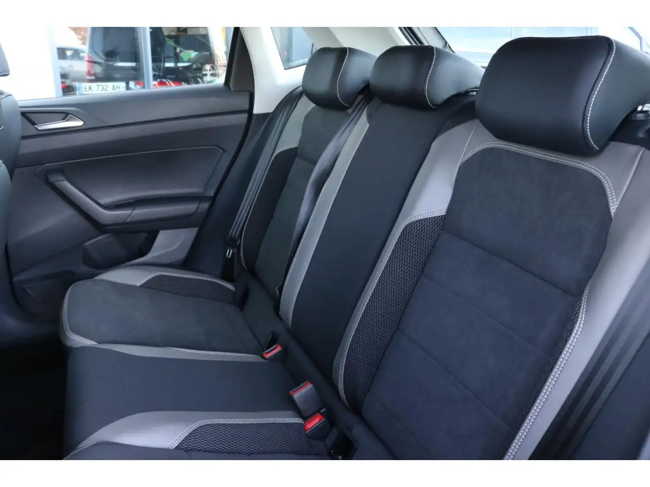 Volkswagen Polo Citadine 5 portes — photo 11