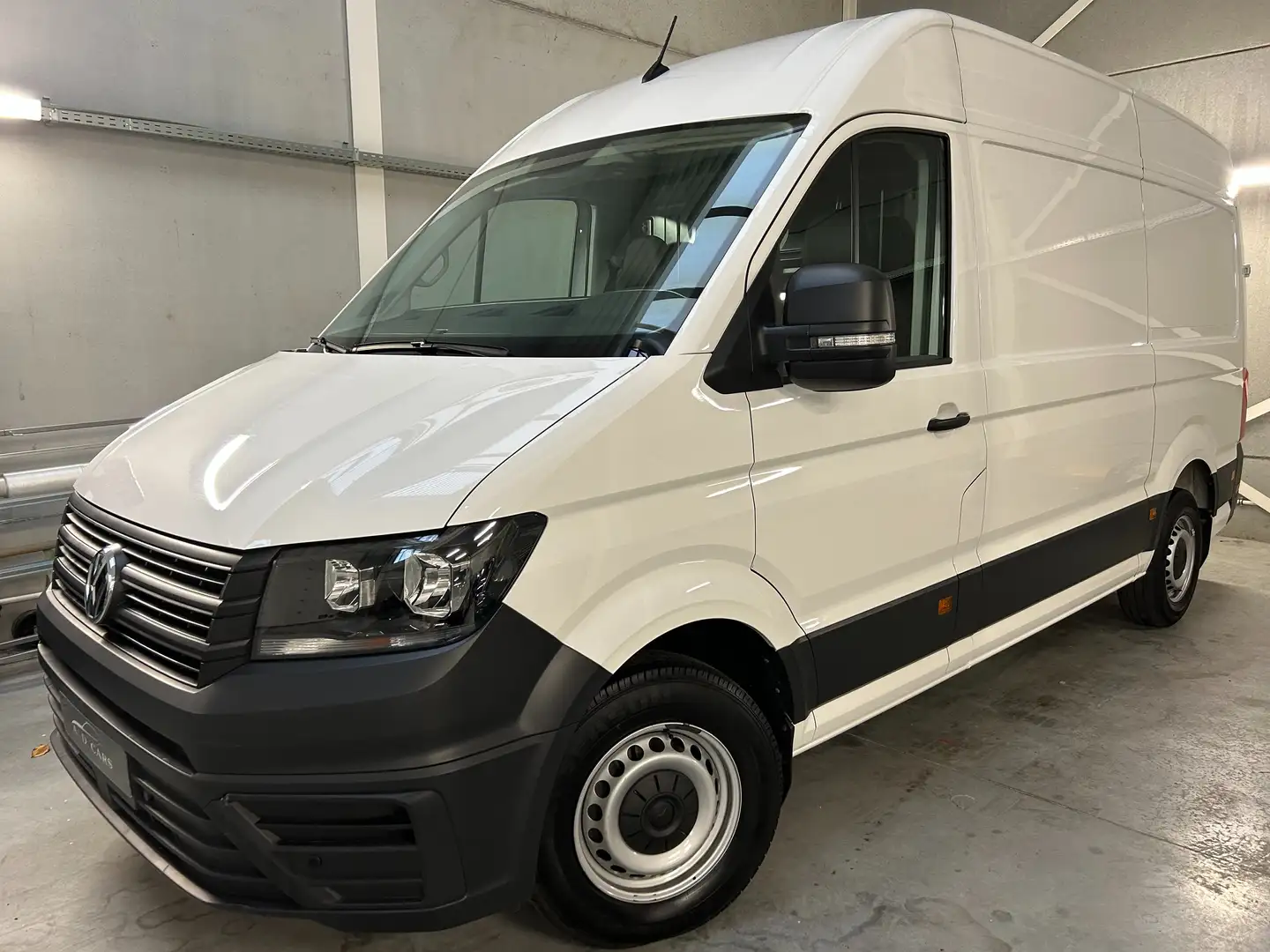 Volkswagen Crafter 2.0TDI - L3H3 - CARPLAY -ETAT NEUF- ATT REM Wit - 1
